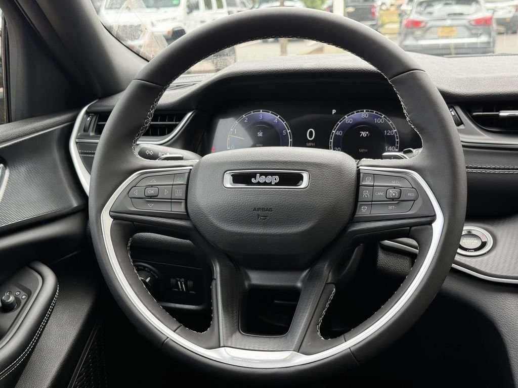 2025 Jeep Grand Cherokee Altitude - Photo 20