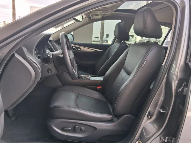 Used 2024 Gray INFINITI LUXE image 18