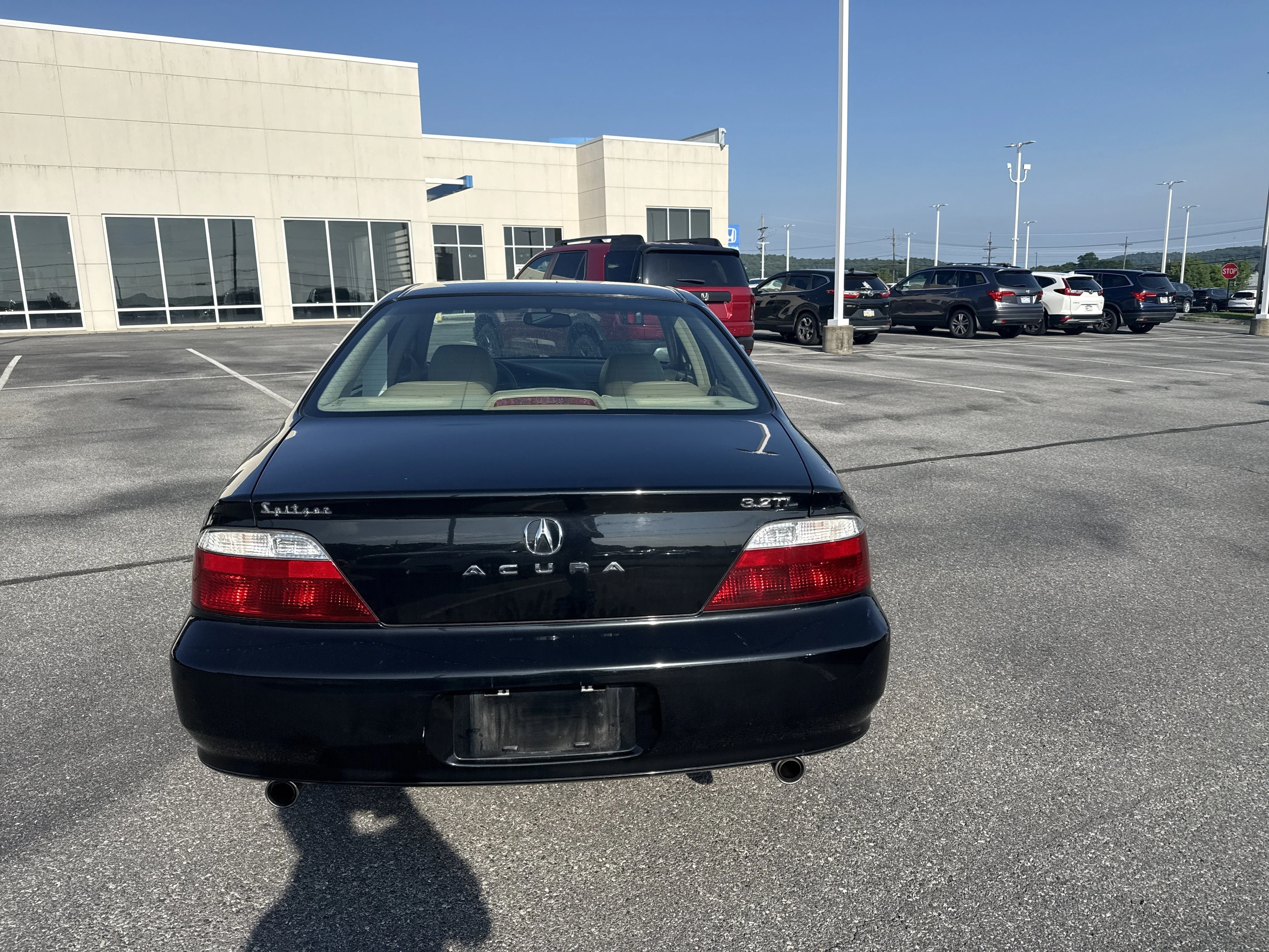 Used 2003  Acura  image 4