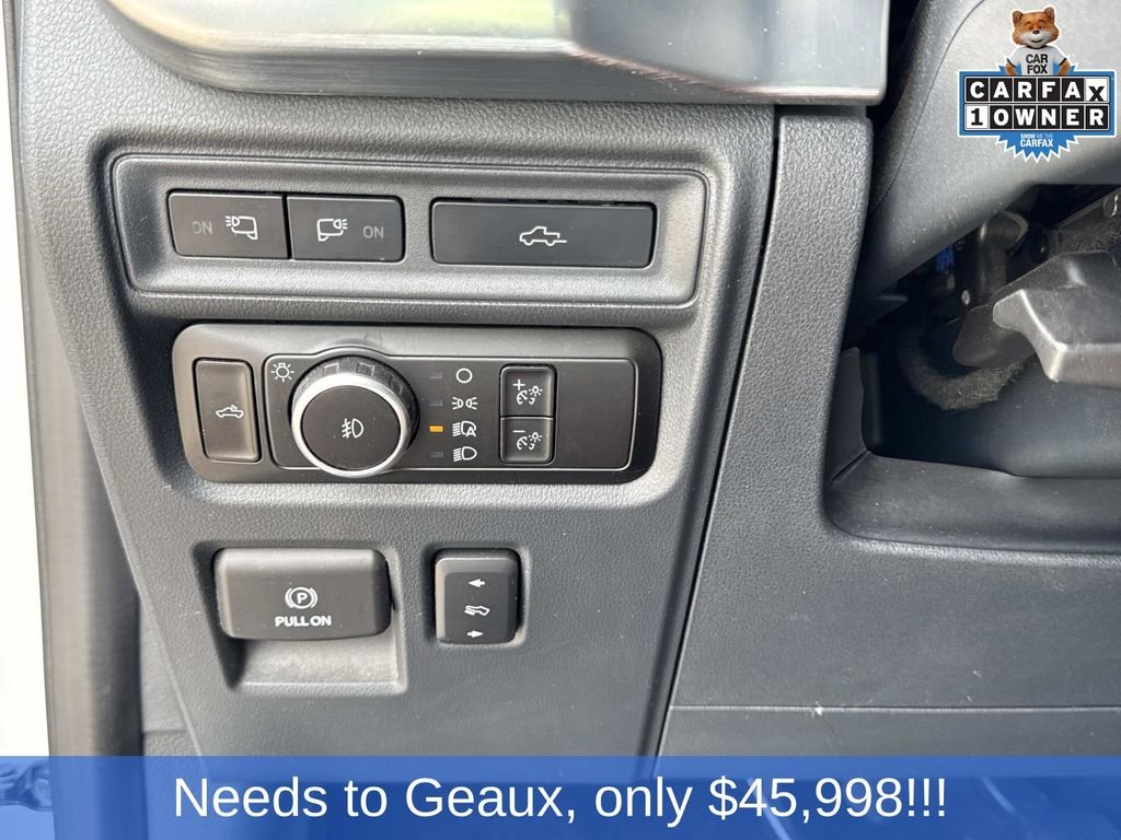 Used 2023 White Ford Lariat image 51