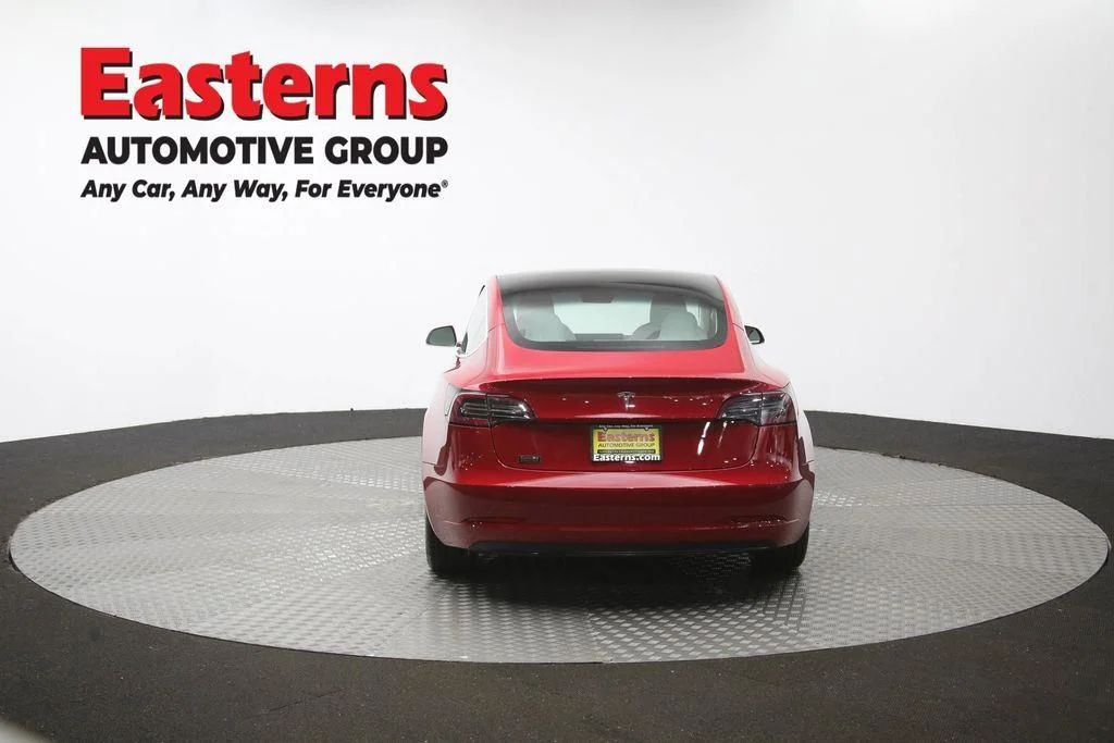 Used 2018 Red Tesla Long Range image 32