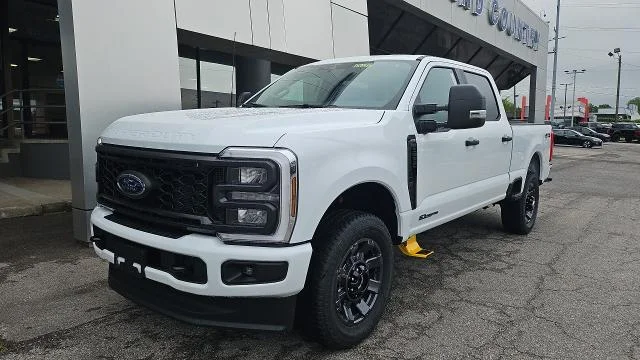 New 2026 Oxford White Ford XL 4WD image 20