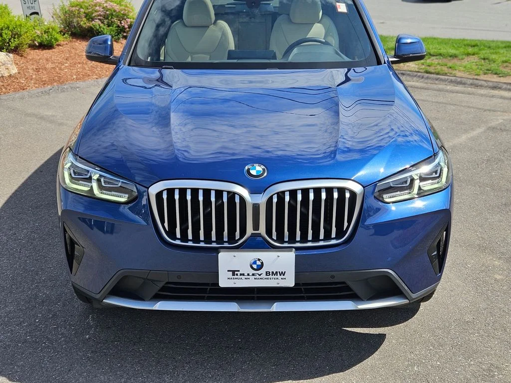 Used 2023 Phytonic Blue Metallic BMW xDrive30i image 8