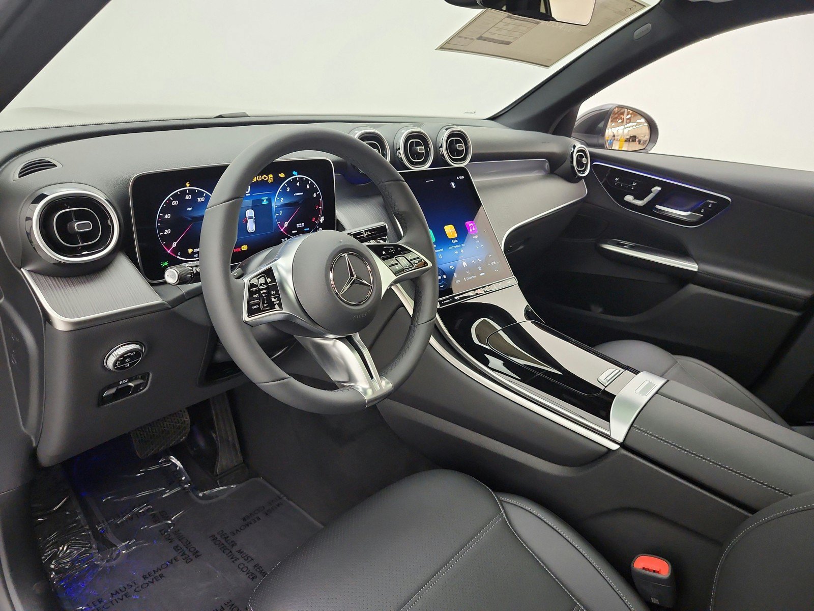 New 2027 Graphite Grey Metallic Mercedes-Benz GLC 300 SUV image 31