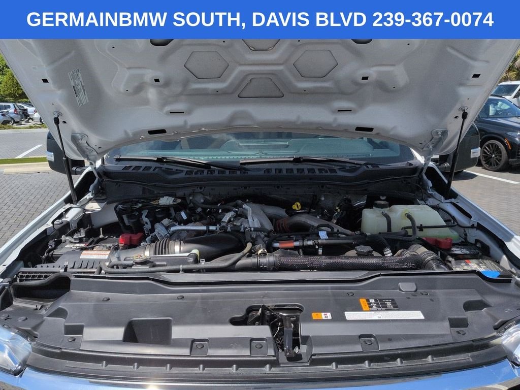 Used 2024 White Metallic Ford Lariat image 14