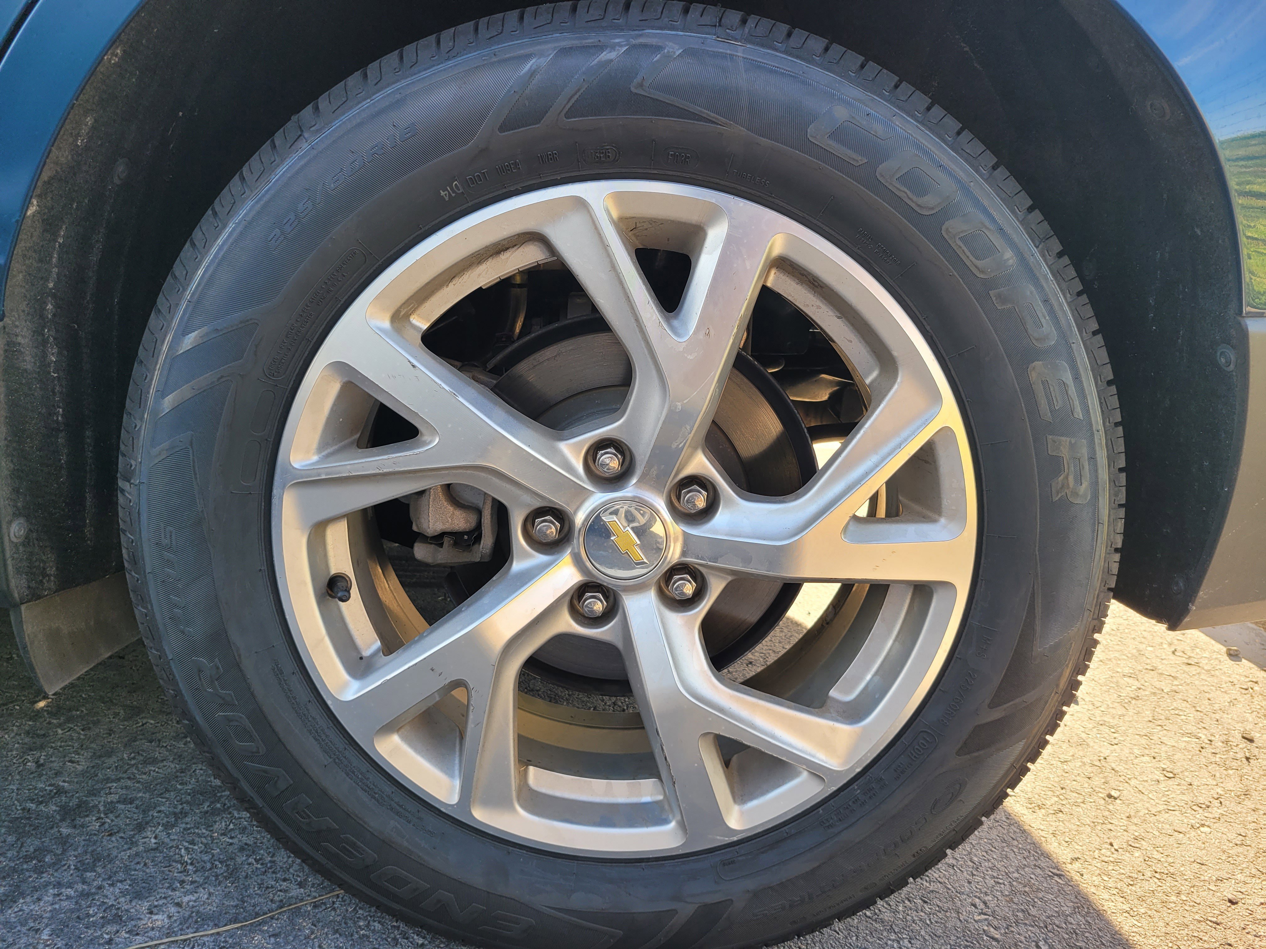 Used 2020 Pacific Blue Metallic Chevrolet Premier image 6