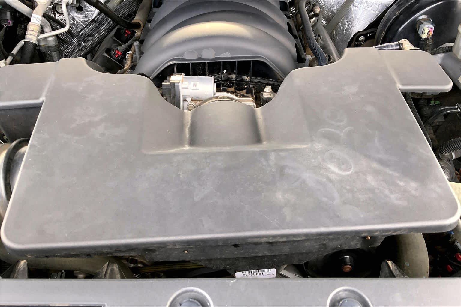 Used 2015 Black Chevrolet LS image 33
