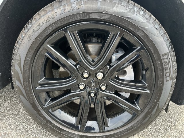 Used 2024 Silver Ford ST Line image 21