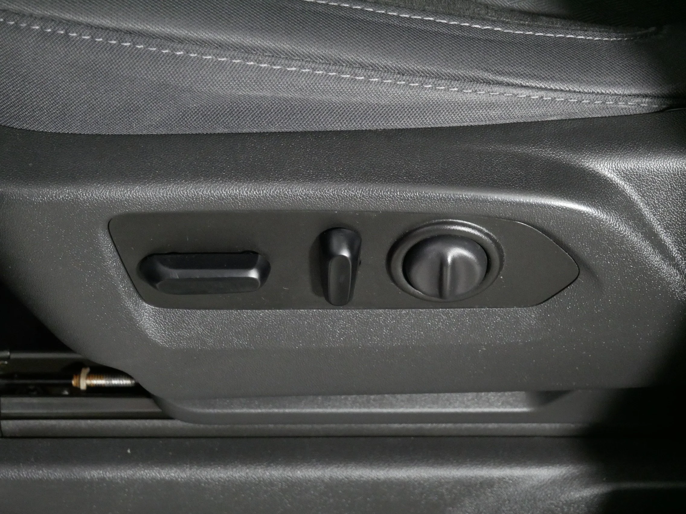 Used 2019 Shadow Gray Metallic Chevrolet LT image 20