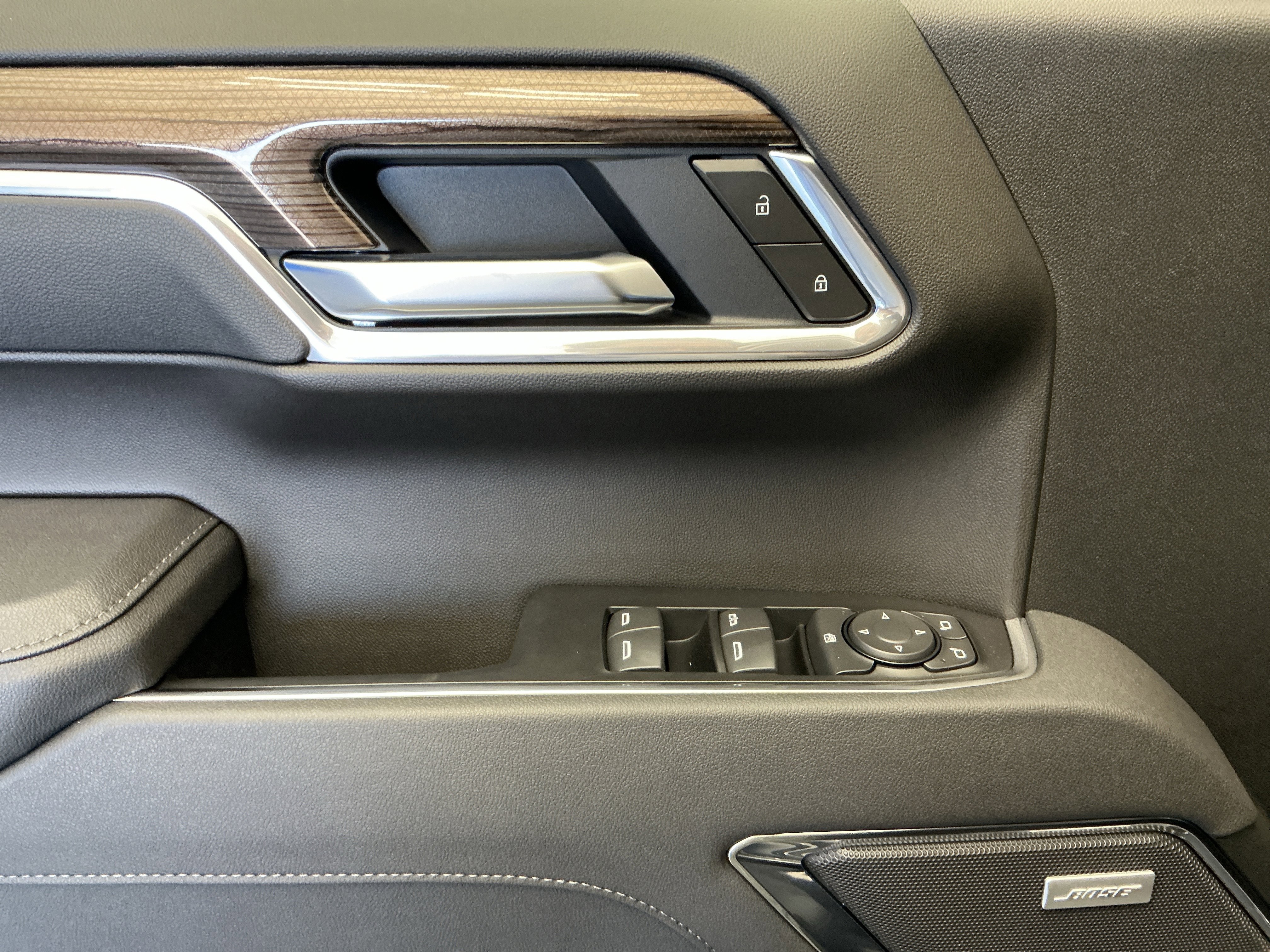 2026 Chevrolet Silverado 1500 LT Trail Boss - Photo 10