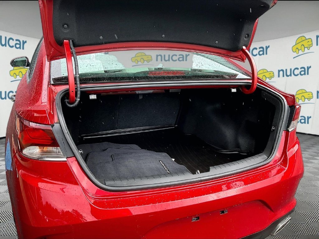 Used 2018 Red Hyundai SEL image 23