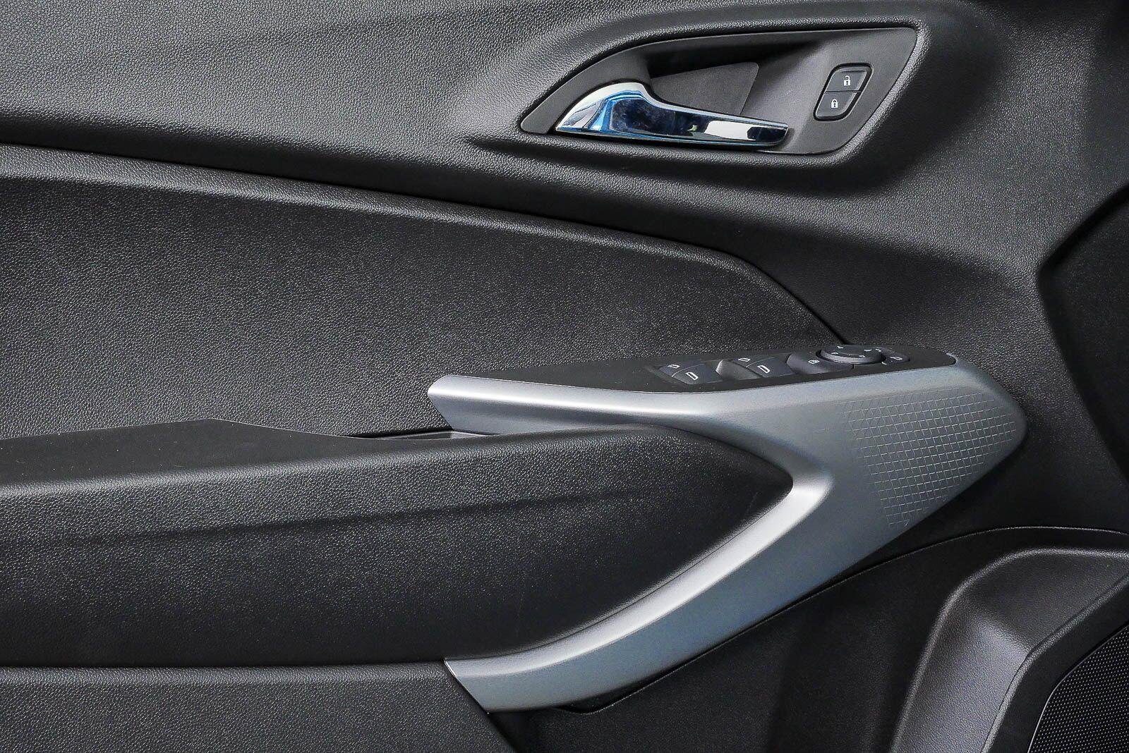 2026 Chevrolet Trax RS - Photo 6