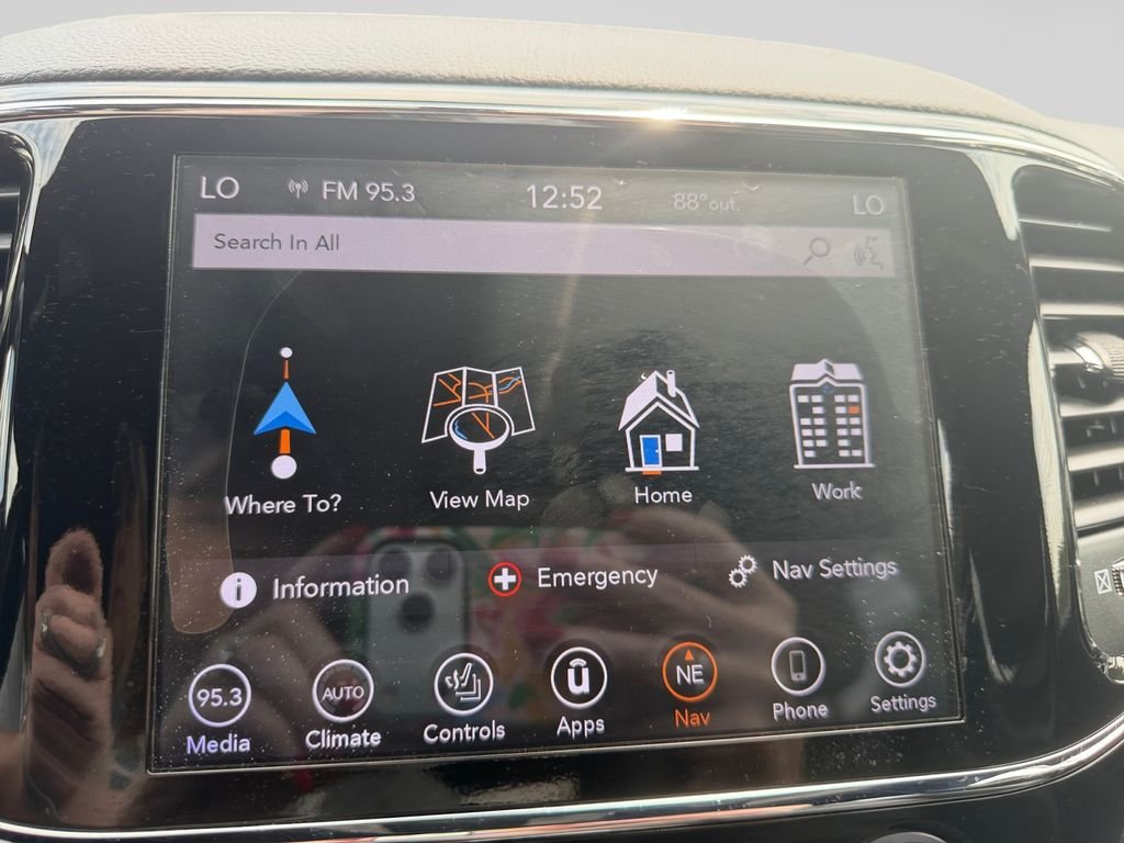Used 2019 Black Jeep Limited image 21