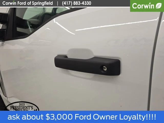 New 2026 Oxford White Ford F-250® XL image 22