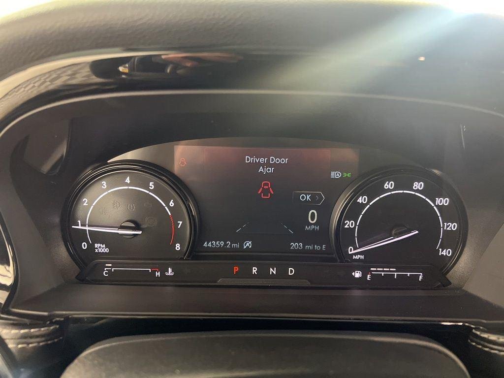 Used 2020 White Lincoln Standard image 14