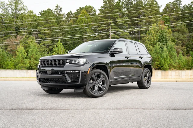 2027 Jeep Grand Cherokee Limited Reserve