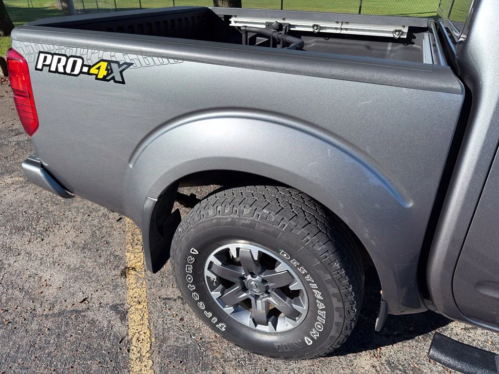 Used 2018 Gray Nissan PRO-4X image 10