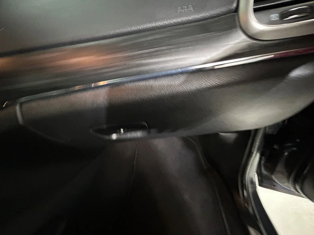 Used 2019 Blue Jeep Limited image 24