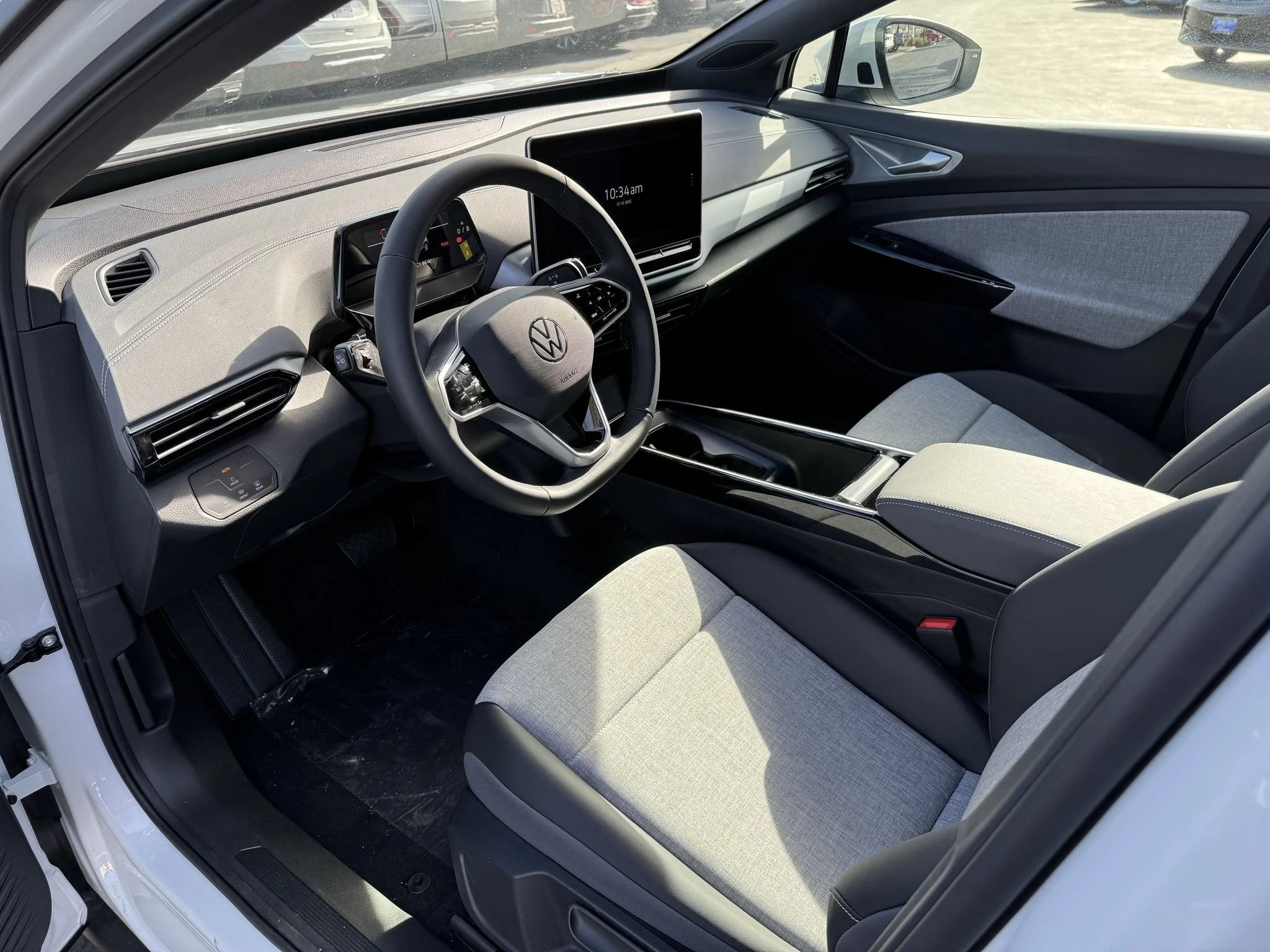 New 2026 Opal White Pearl Volkswagen Pro image 16