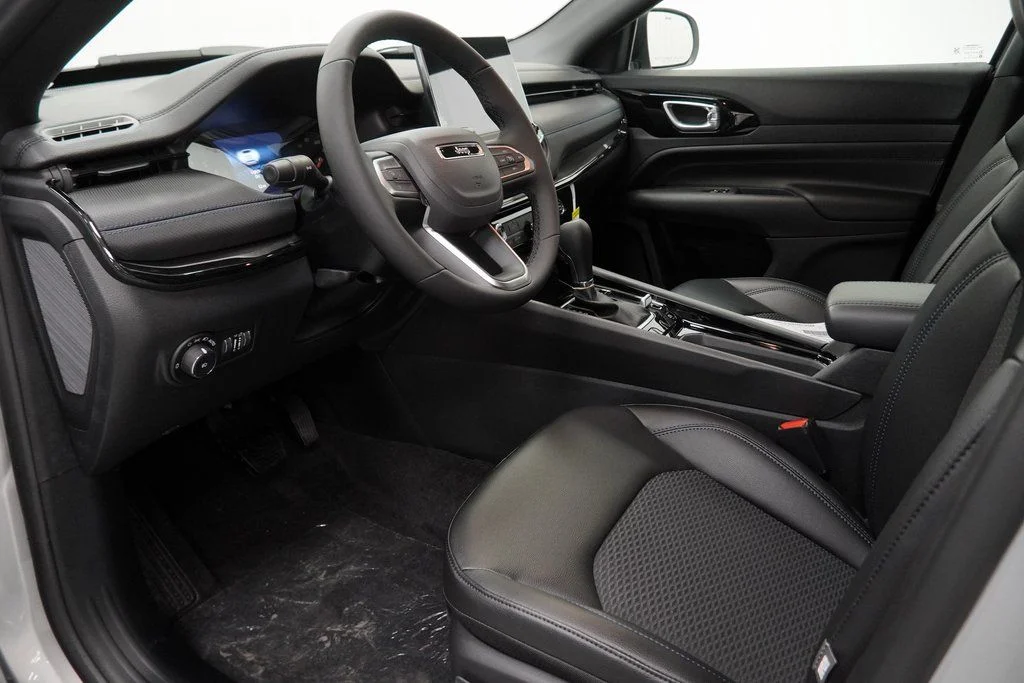 2026 Jeep Compass Altitude - Photo 16