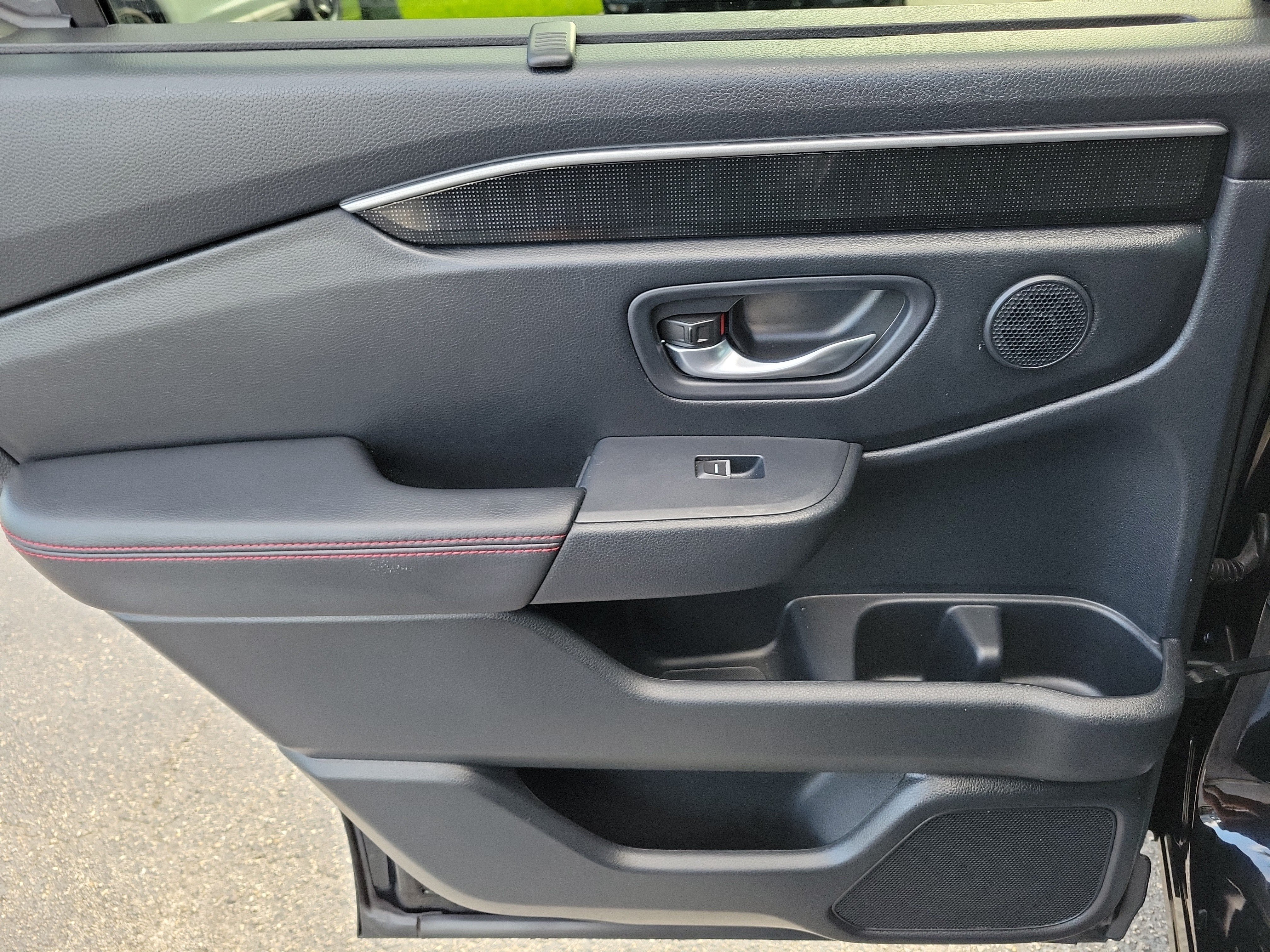 2025 Honda Pilot Black Edition - Photo 46
