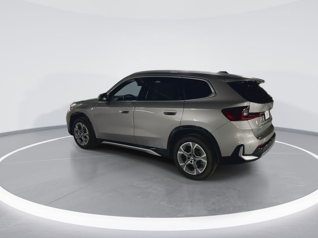 Used 2026 Silver Metallic BMW xDrive28i image 6