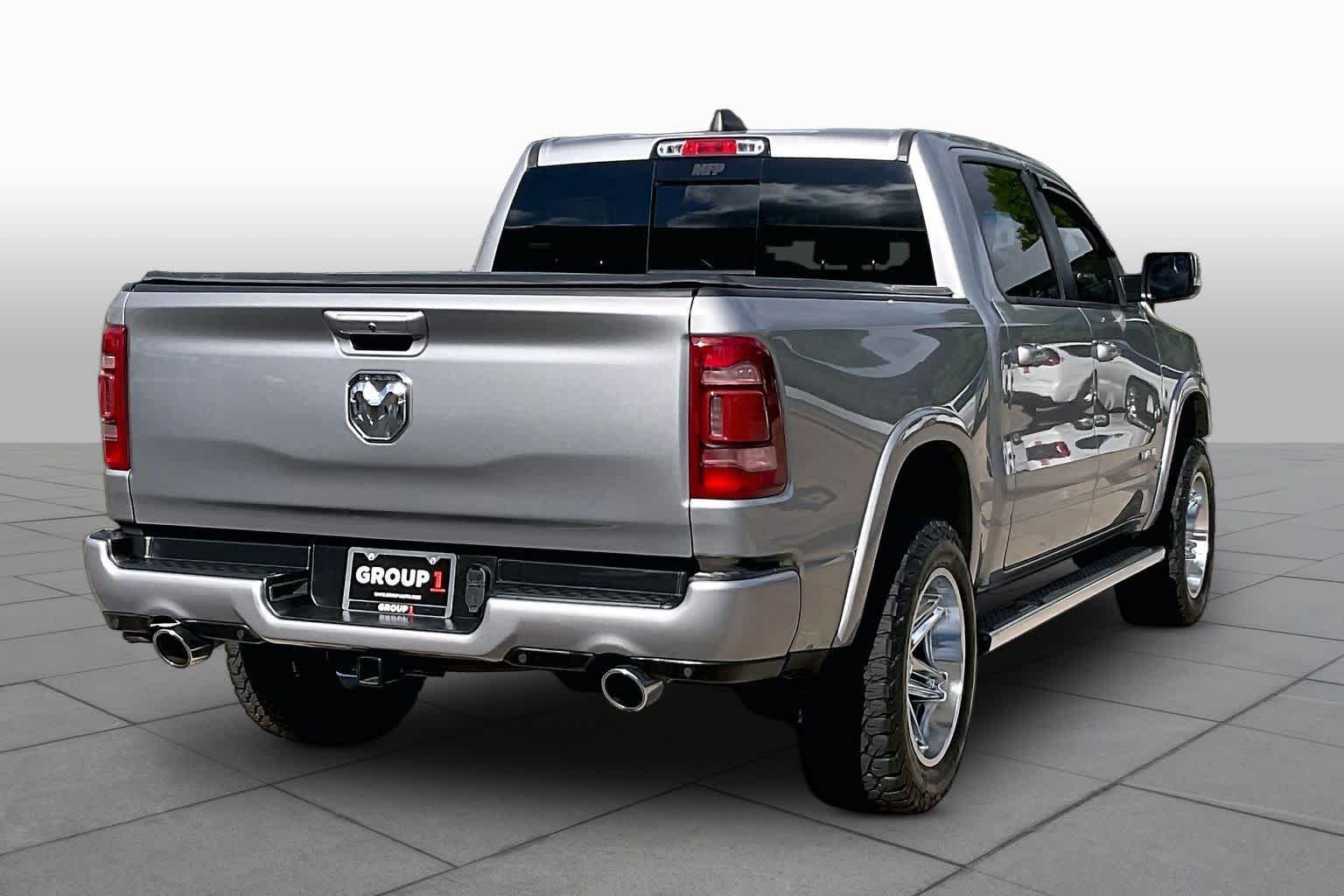 Used 2022 Billet Silver Metallic Clearcoat Ram Laramie image 13