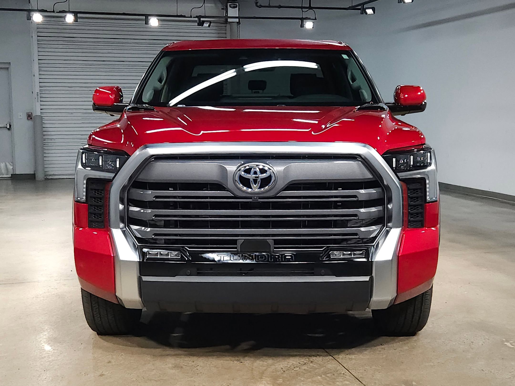 Used 2024 Toyota Tundra Limited with VIN 5TFJC5DB4RX050165 for sale in Little Rock