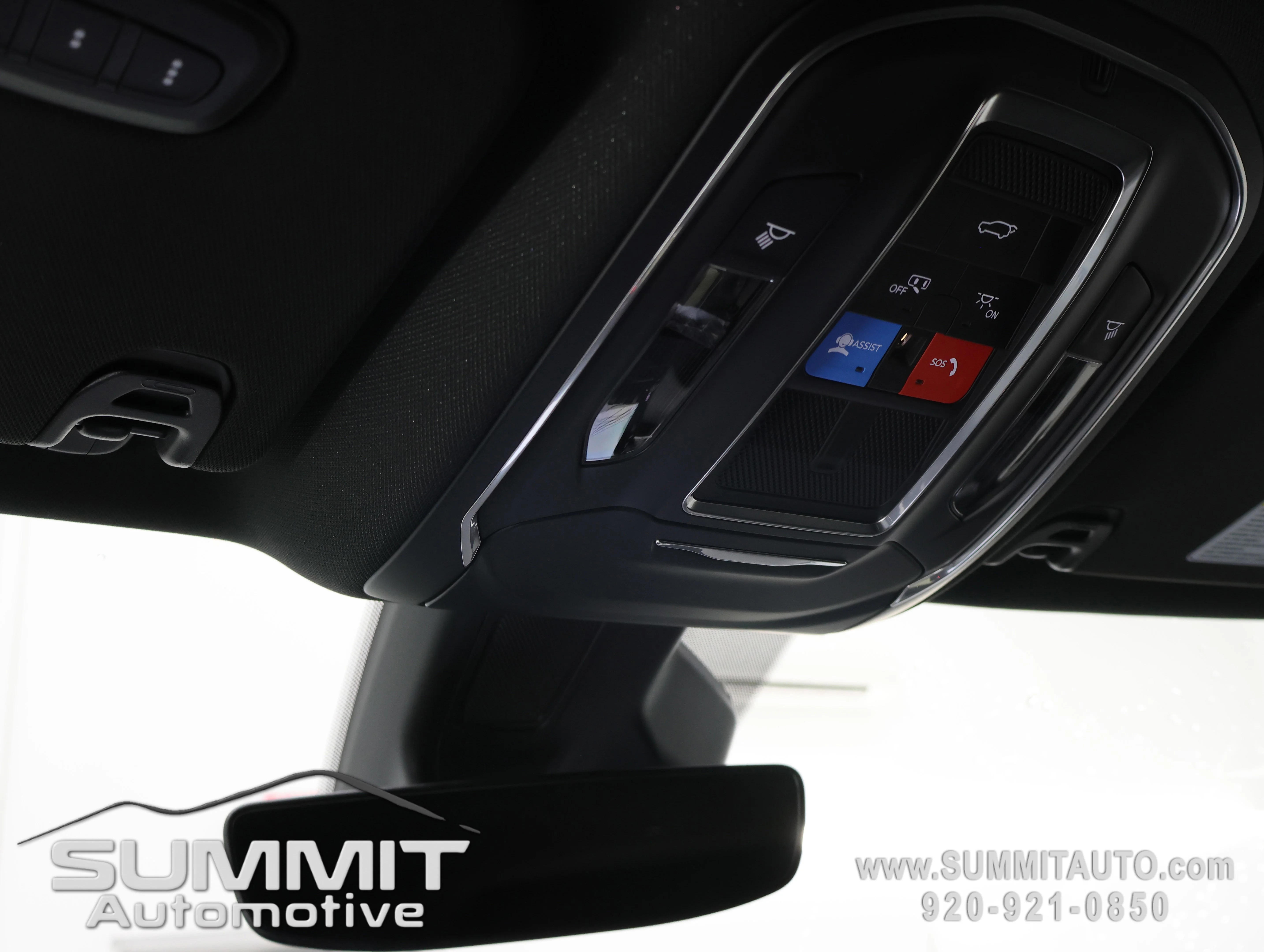 New 2026 Bright White Clear-Coat Exterior Paint Jeep  image 12