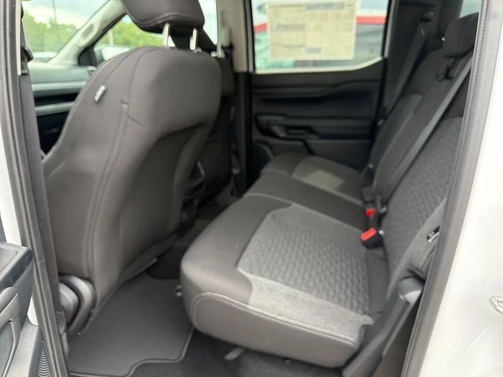 New 2026 Oxford White Ford XL image 6