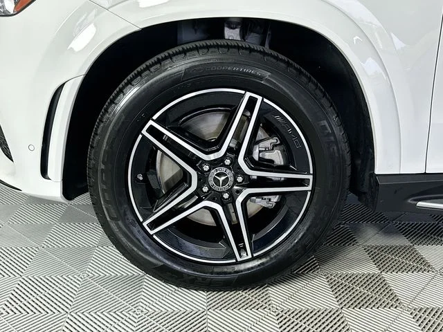 Used 2023 White Mercedes-Benz GLE 450 image 30