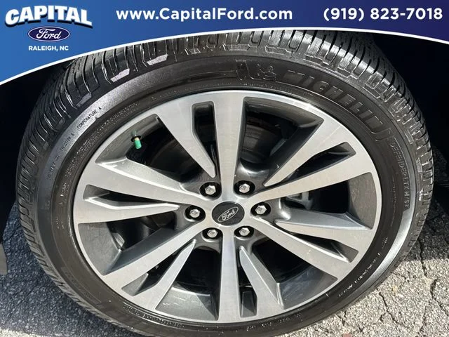 Used 2021 Black Ford Platinum image 13