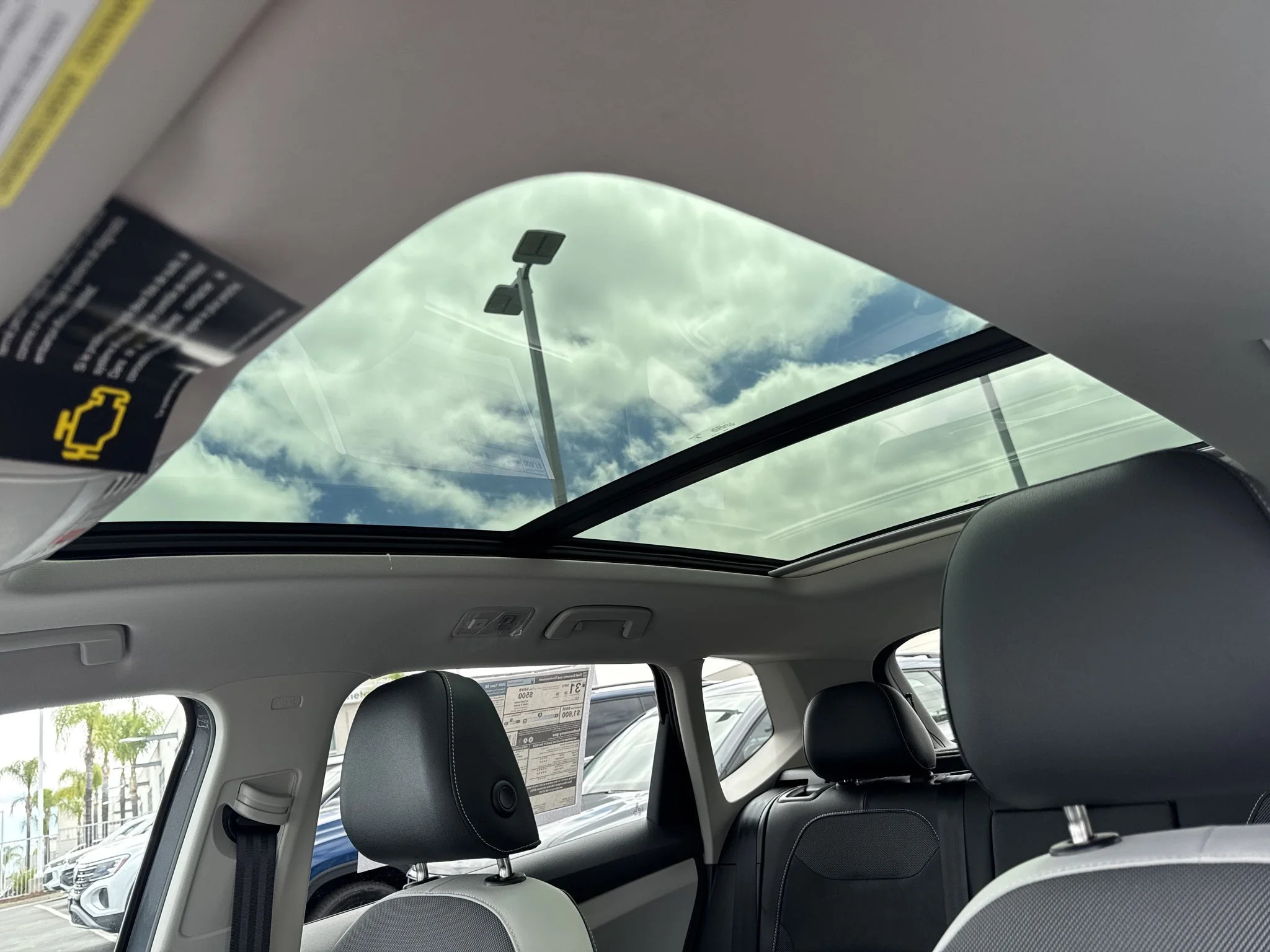 New 2026 Platinum Gray Metallic Volkswagen SE image 29