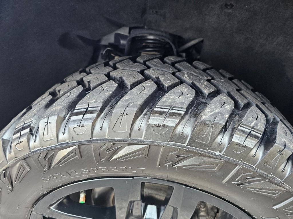 Used 2023 Black Chevrolet Trail Boss image 17