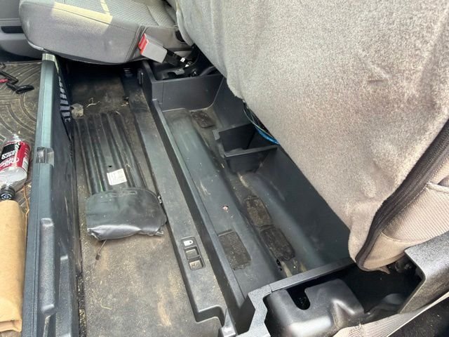 Used 2019 Red Ford XLT image 12