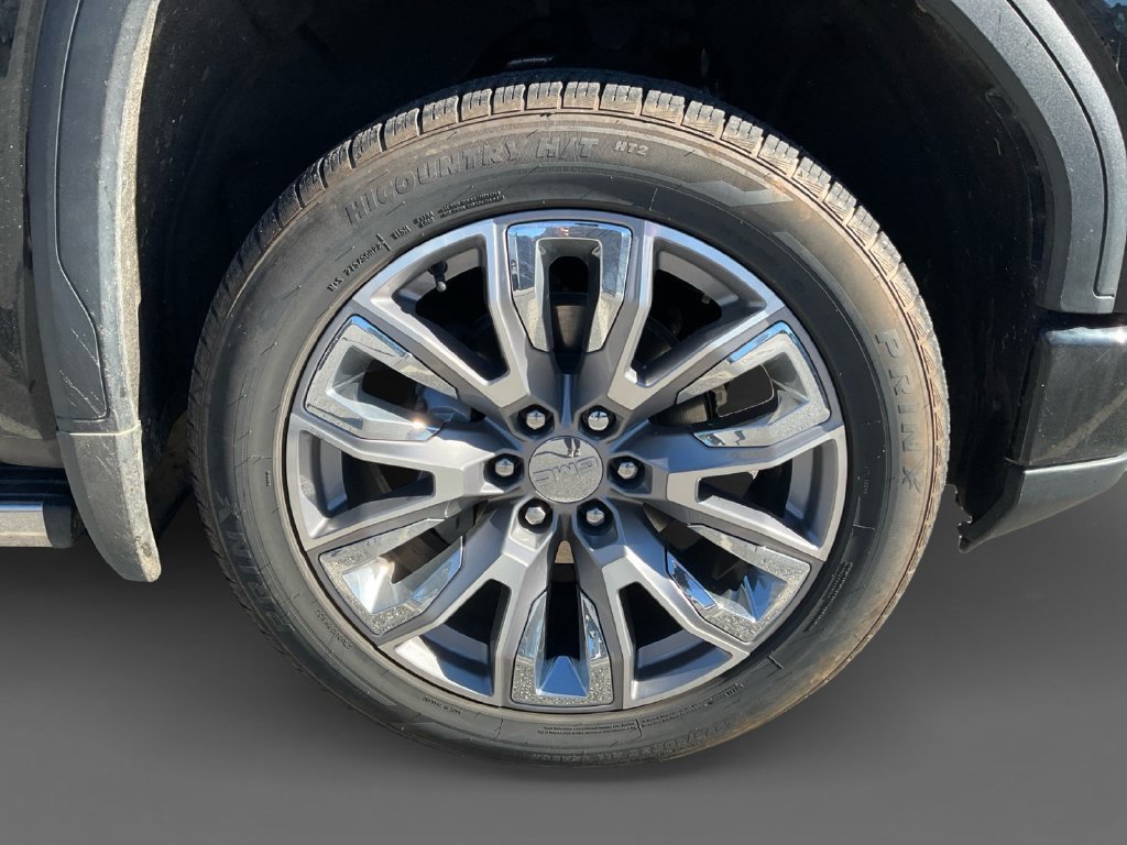 Used 2024 Black GMC Denali image 12