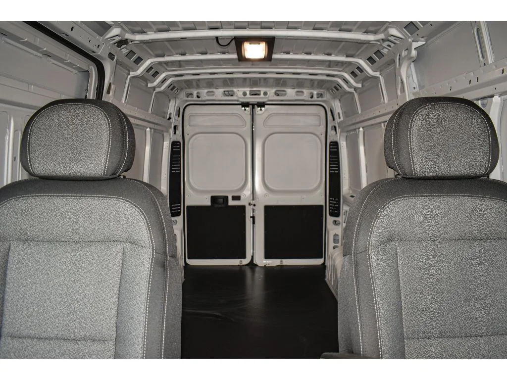New 2025 Bright White Clear-Coat Exterior Paint RAM Tradesman image 29