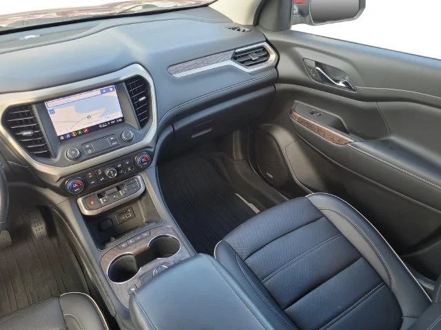 Used 2021 CAYENNE RED TINTCOAT GMC Denali image 34