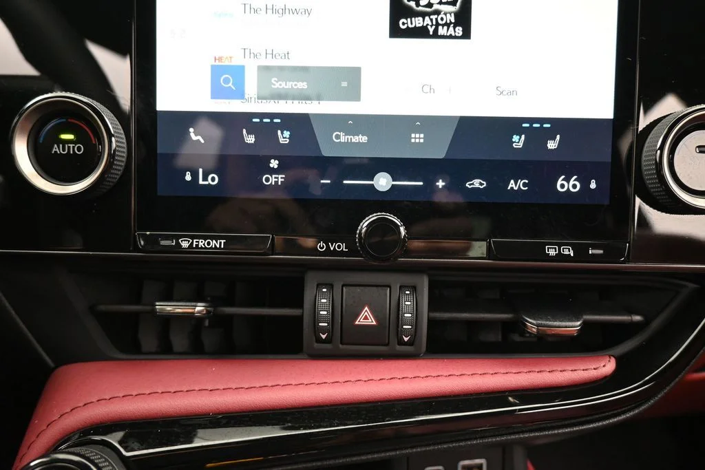 Used 2025 White Pearl Lexus 350 Premium image 26
