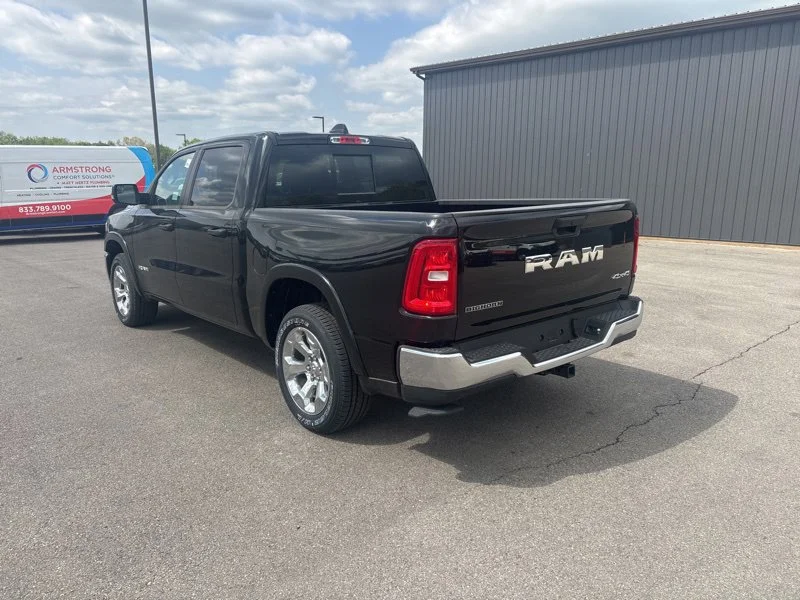 New 2026 Diamond Black Crystal Pearl-Coat Exterior Paint RAM Big Horn/Lone Star image 4