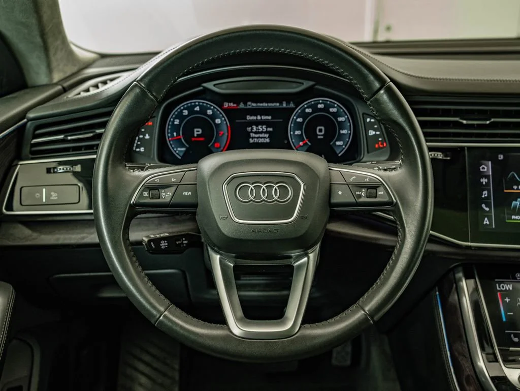 Used 2019 Florett Silver Metallic Audi 3.0T Prestige image 22