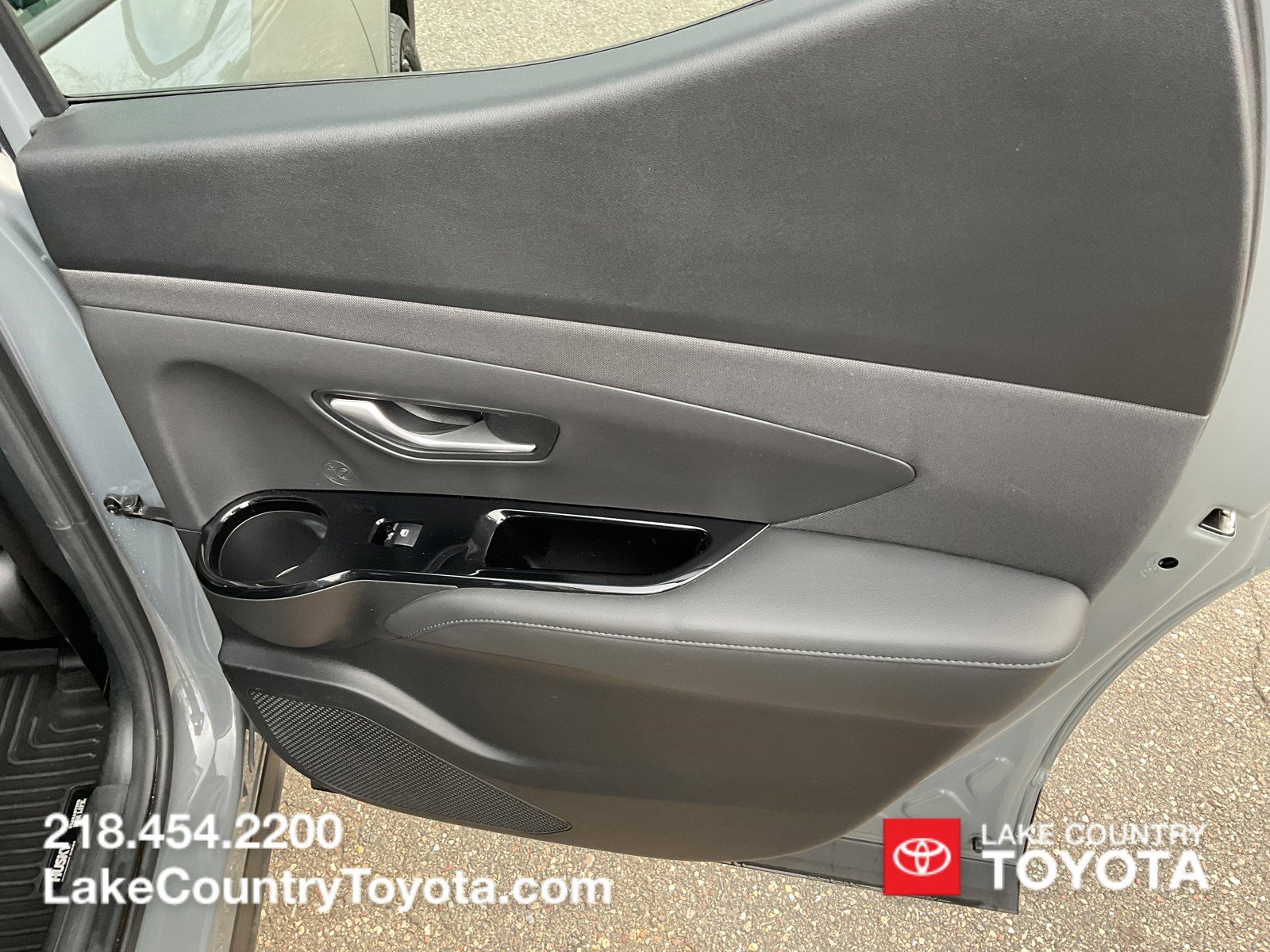 Used 2023 Hampton Gray Hyundai Limited image 17
