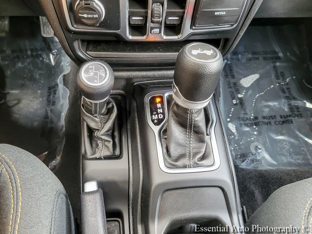 Certified Used 2025 Black Jeep Sahara 4xe image 19