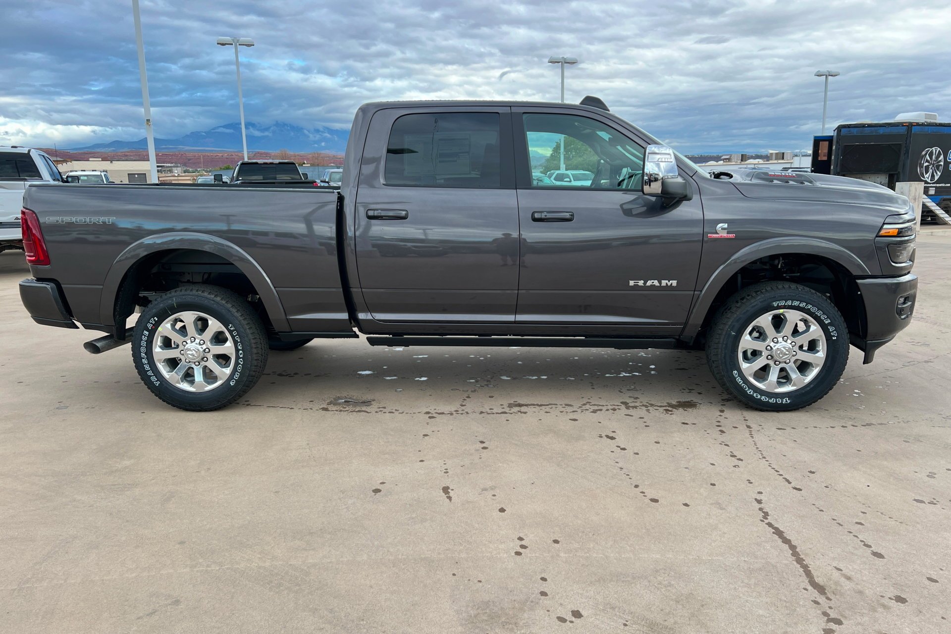 New 2027 Granite Crystal Metallic Clear-Coat Exterior Paint RAM Laramie image 7
