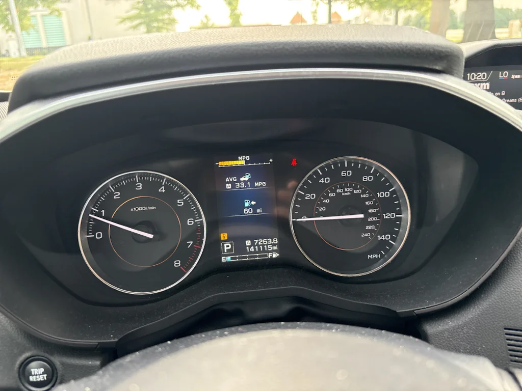 Used 2018 Cool Gray Khaki Subaru Limited image 4