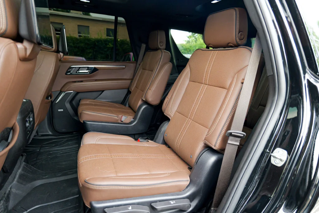 Used 2025 Black Chevrolet High Country image 28