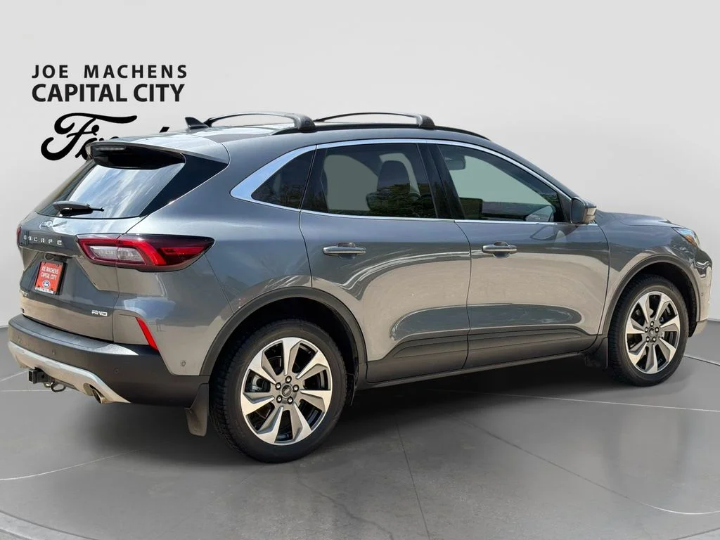 Used 2024 Gray Metallic Ford Platinum image 5