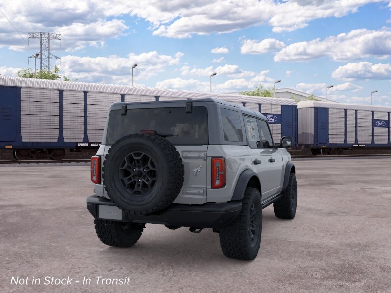 New 2026 Avalanche Gray Ford Badlands® image 33