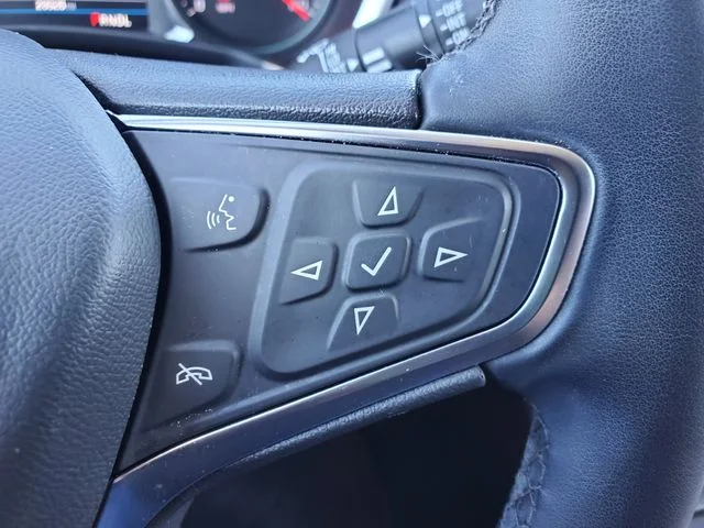 Used 2024 White Chevrolet LT image 22