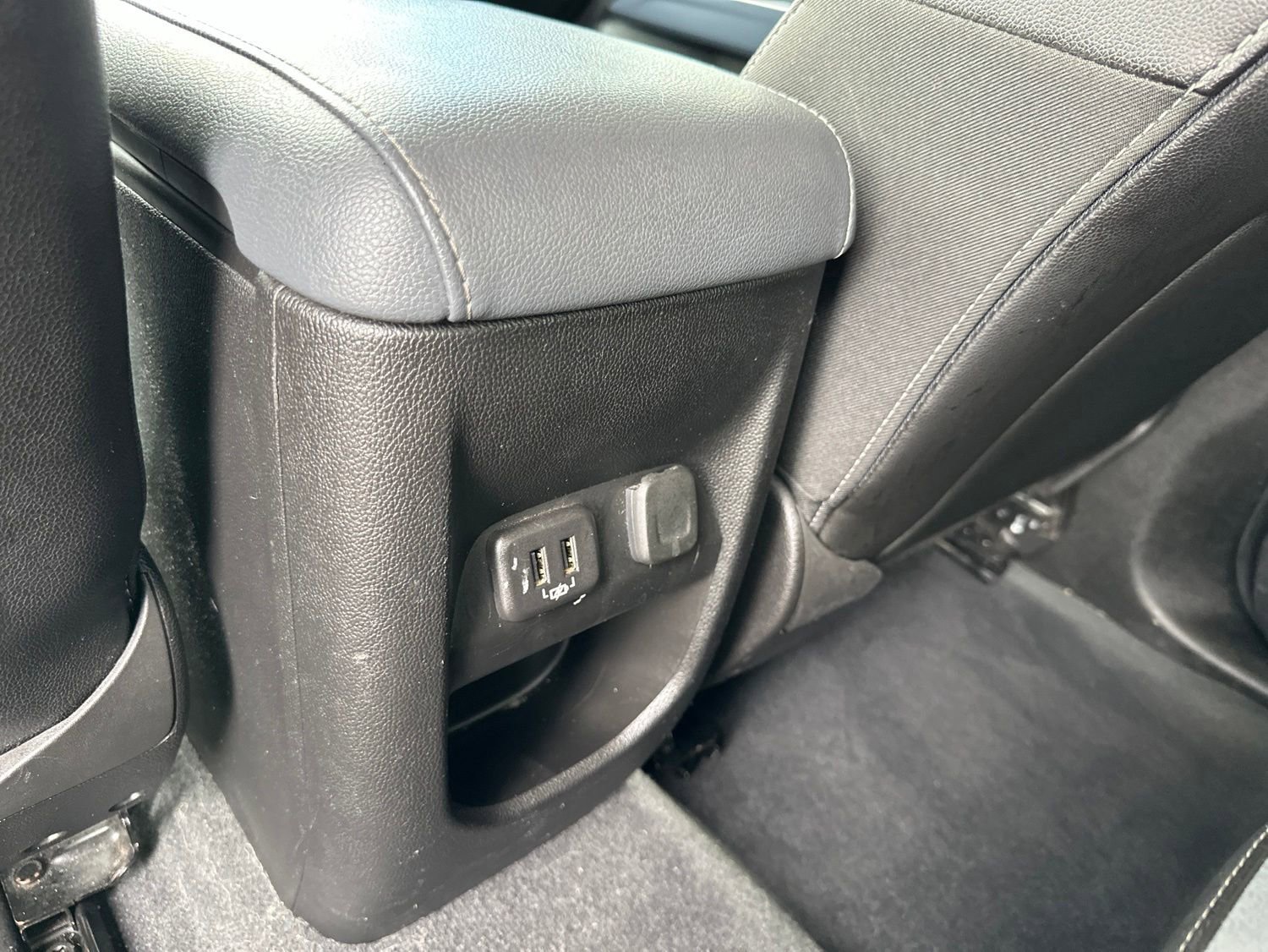 Used 2019 Summit White Chevrolet Z71 with Trailering Package - Bed Liner - Skid Plate Package - Off-Road Sport Bar - Premium Sound image 17